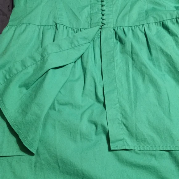 Structured peplum top with button waist - Picture 9 of 15